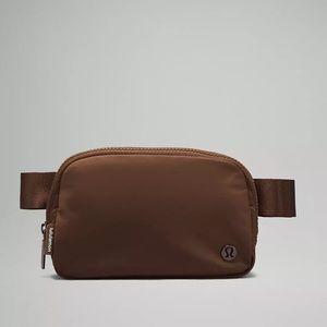 Lululemon belt bag Java